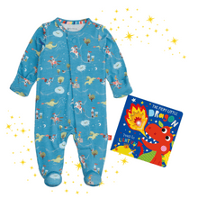 Load image into Gallery viewer, Good Knight - Magnetic Footie