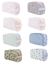 Load image into Gallery viewer, The Dopp Kit