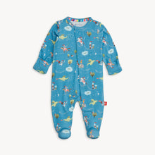 Load image into Gallery viewer, Good Knight - Magnetic Footie