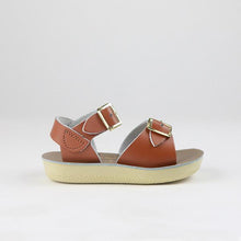 Load image into Gallery viewer, Salt Water Surfer Sandals - Tan