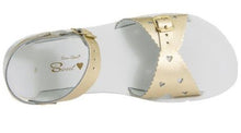 Load image into Gallery viewer, Sweetheart Sandals - Gold