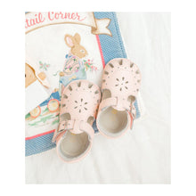 Load image into Gallery viewer, Shelby Caged Sandal - Pink
