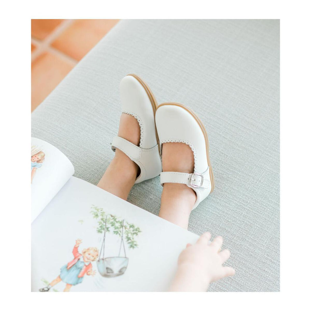 Chloe Scalloped Leather Mary Jane - White