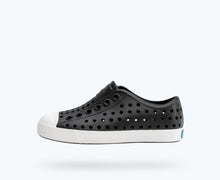 Load image into Gallery viewer, Native Jefferson Shoes - Jiffy Black

