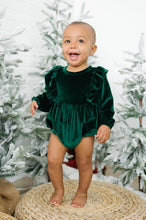 Load image into Gallery viewer, Vivian Bubble - Evergreen Velvet Size 0-3 months only
