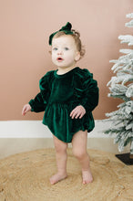 Load image into Gallery viewer, Vivian Bubble - Evergreen Velvet Size 0-3 months only
