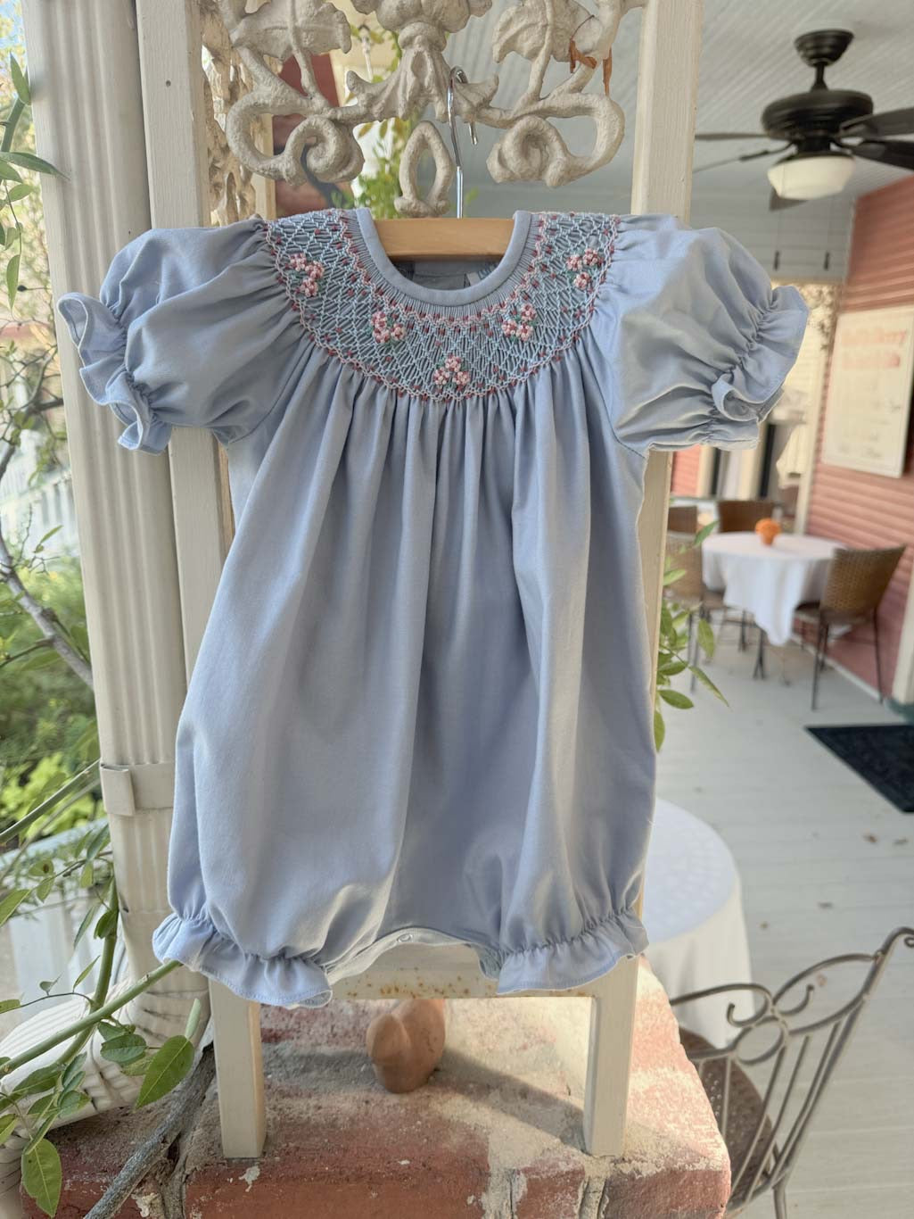 Hydrangeas Blue - Smocked Bubble