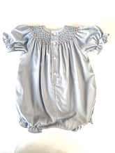 Load image into Gallery viewer, Hydrangeas Blue - Smocked Bubble
