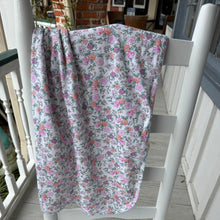 Load image into Gallery viewer, Blush Floral - Blanket

