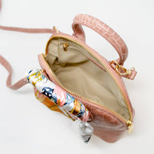 Load image into Gallery viewer, Crocodile Moon Handbag: Pink
