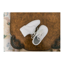 Load image into Gallery viewer, James Boy&#39;s Leather Lace Up Shoe (Baby) - White -  L&#39;Amour
