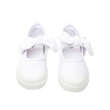 Load image into Gallery viewer, CHUS Athena Bow Shoe - White
